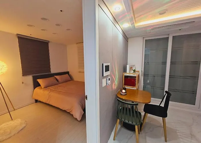 Apartment Hwagok Station House Near Hongdae Seoul