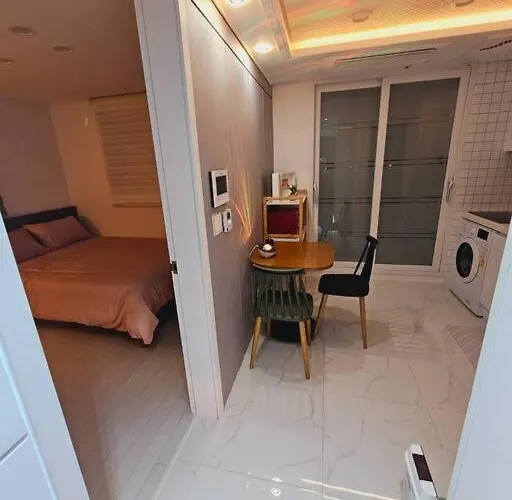 Apartment Hwagok Station House Near Hongdae Seoul