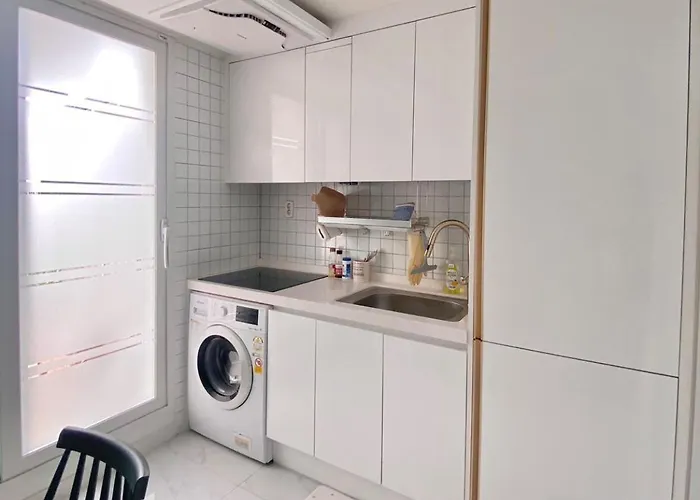 Hwagok Station House Near Hongdae Apartment Seoul